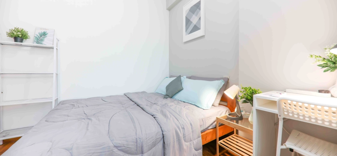 Room 8